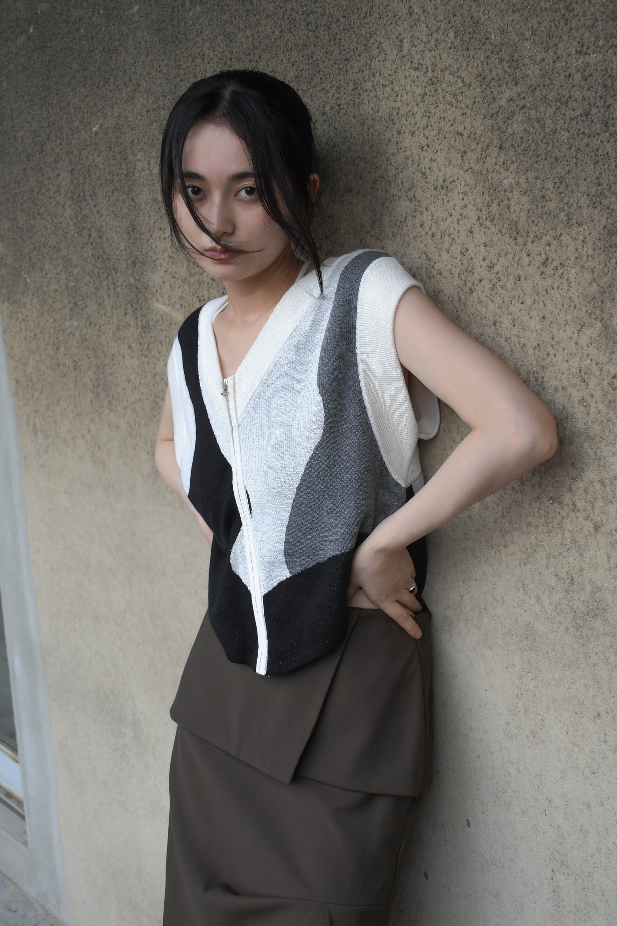 nuance zip vest