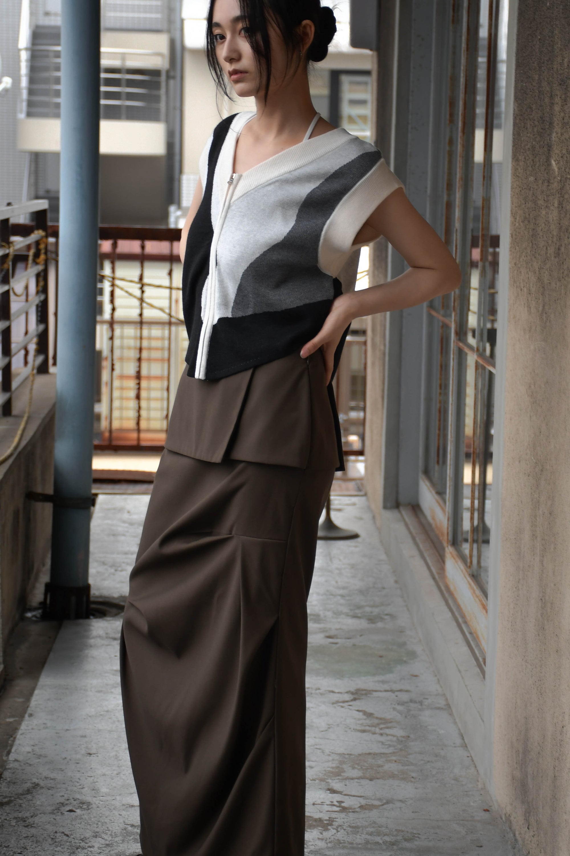 nuance zip vest